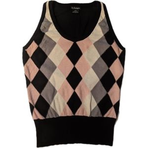 2/$25 Black Pink Argyle sweater vest stretch knit